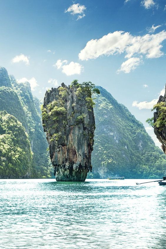 Your Perfect Week in Thailand - Seeking an exotic escape but pushed for time? We asked Phuket local, Lee Cobaj to map out a seven-day itinerary that covers Thailand's best bits, from night markets to temple-studded hills, idyllic islands to hip beach clubs